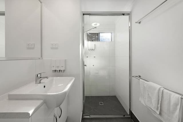 Superior 2 Bedroom Duplex Cabin