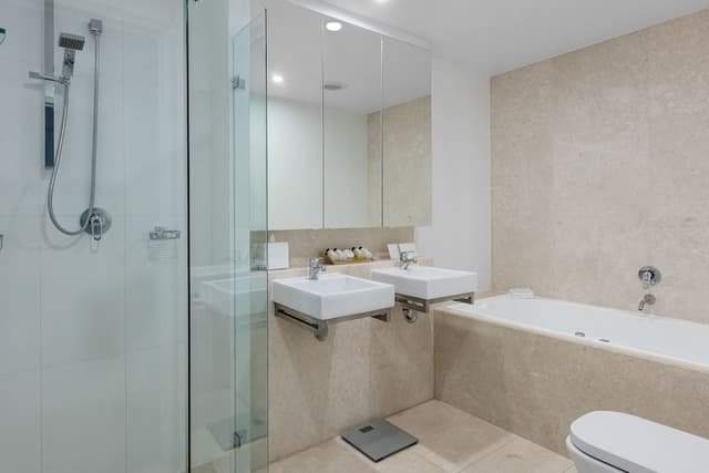 3 Bedroom Summit Penthouse