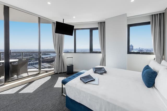 3 Bedroom Summit Penthouse