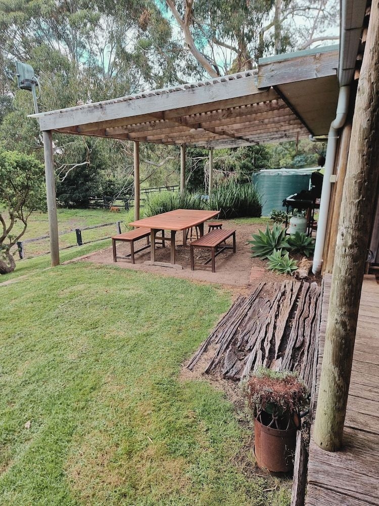 Country Lane Lysterfield4