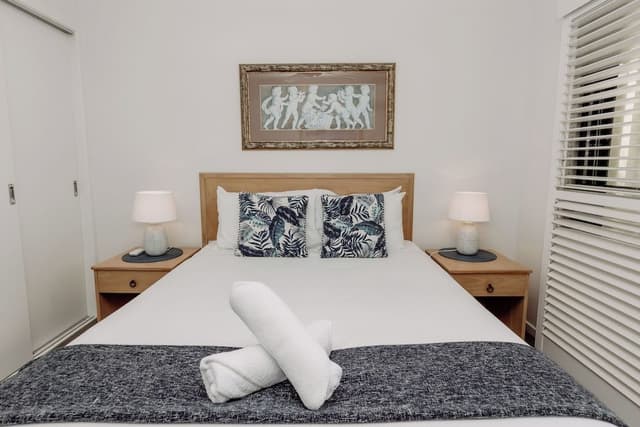 2 Bedroom Apartment
