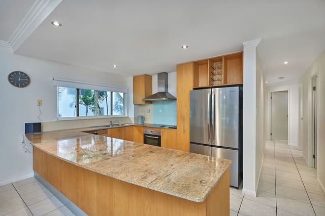 Superior Apartment, 3 Bedrooms, Ocean View