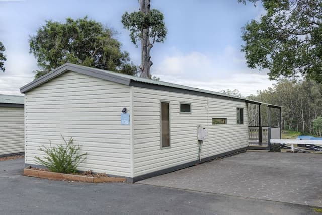 Superior 2 Bedroom Riverview Cabin