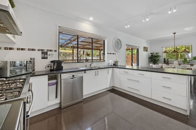 Entire 5 bedroom house
