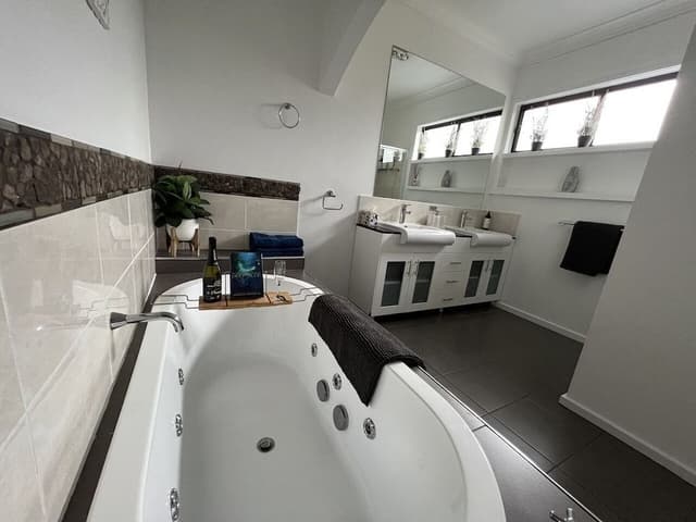Entire 5 bedroom house