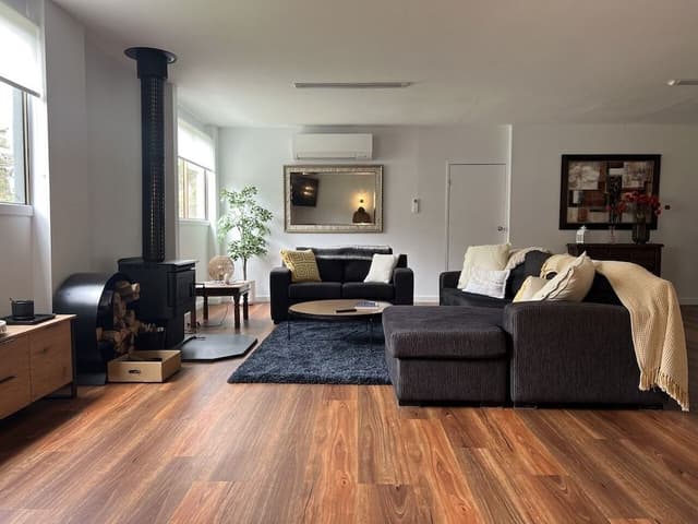 Entire 5 bedroom house