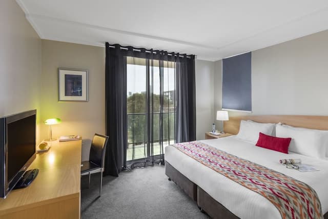One Bedroom Apartment