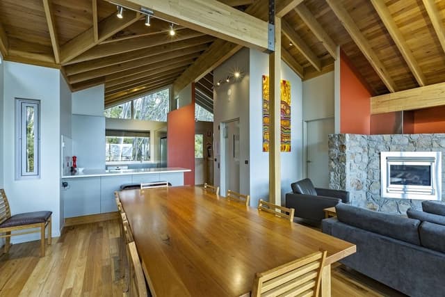 Panoramic Penthouse, 3 Bedrooms, Mountain View (3 King and 1 Bunk )