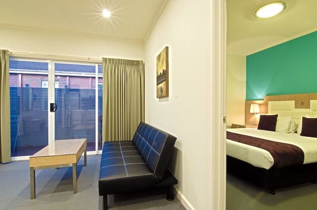 One Bedroom Apartment