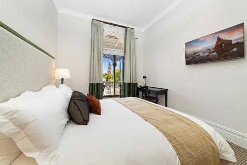 Queen Room with Balcony