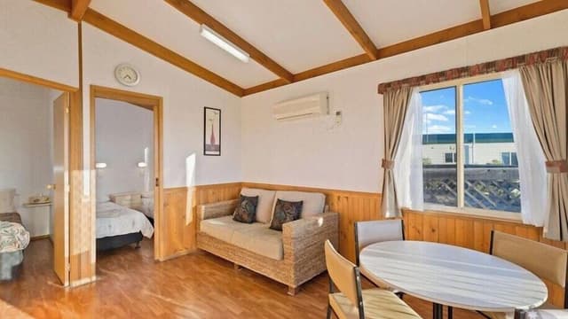Deluxe Cabin