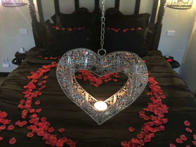 Luna Spa Suite