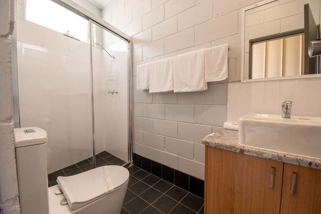 Basic Double Room