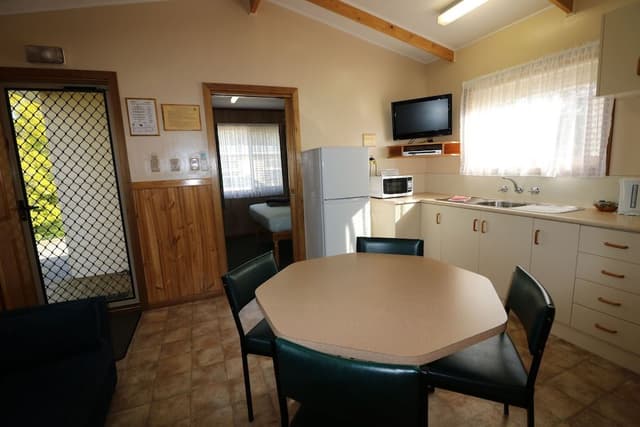 Two-Bedroom Holiday Cabin