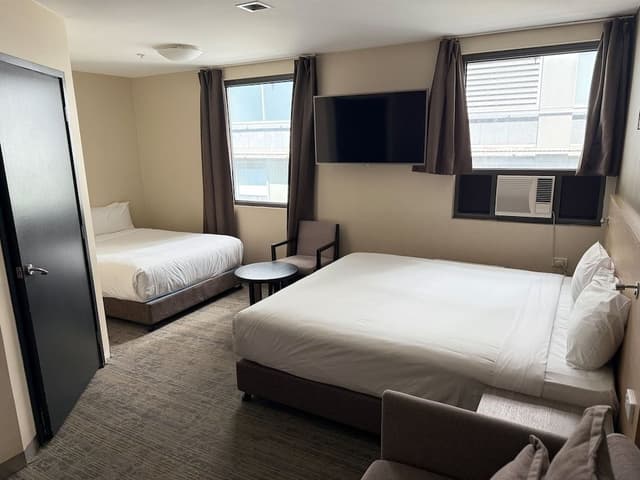 Room, 2 Double Beds (Accessible)