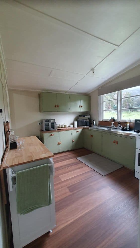 Traditional House, 3 Bedrooms, Valley View, Mountainside