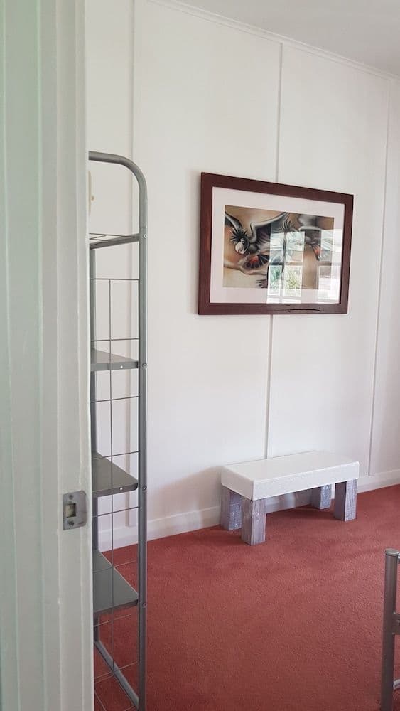 Comfort Cottage, 2 Bedrooms, Lake View (Cockatoo Cottage)