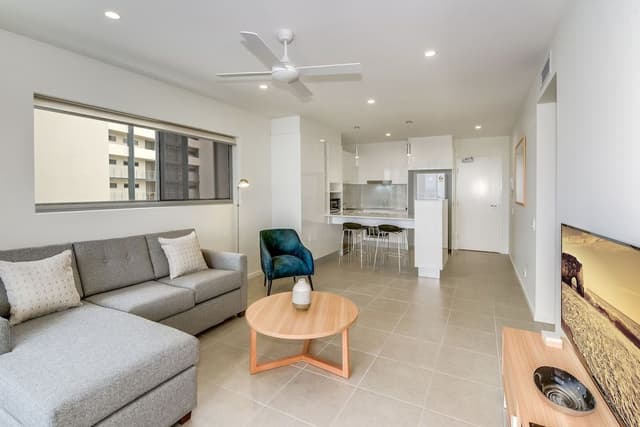 Standard Apartment, 3 Bedrooms, Lake View