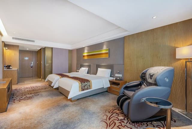 Twin Room, City View