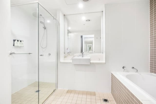 Executive Room, 1 King Bed, Balcony