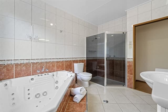2 Bedroom Cottage