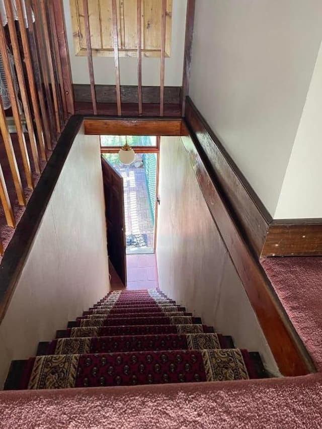 Upstairs Loft 2