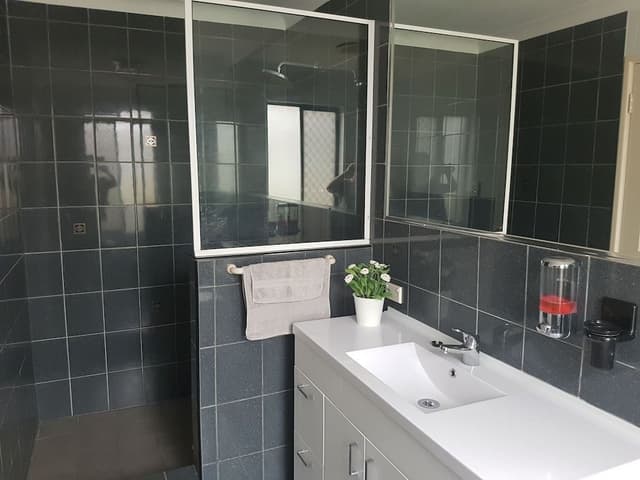 Deluxe Double Room, Ensuite (1)