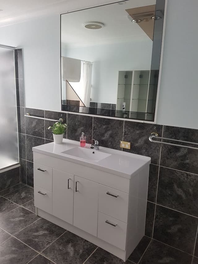 Deluxe Double Room, Ensuite (1)