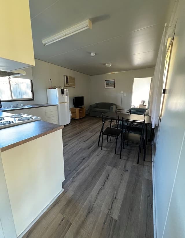 Deluxe House, 2 Bedrooms, Pets Not Allowed