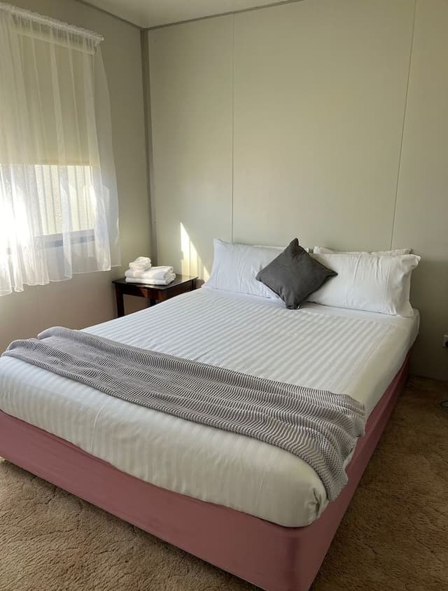 Deluxe House, 2 Bedrooms, Pets Not Allowed