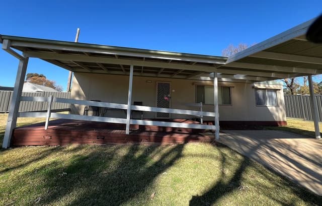 Deluxe House, 2 Bedrooms, Pets Not Allowed