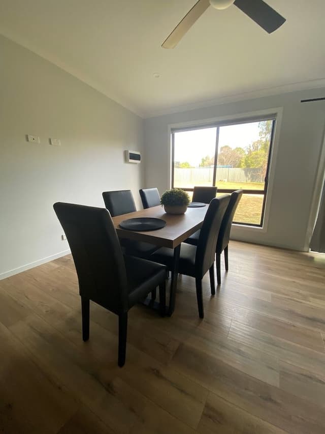 Holiday Home, Pets Not Allowed