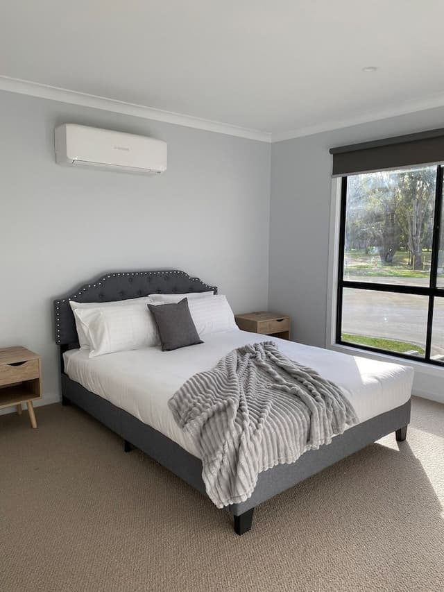 Holiday Home, Pets Not Allowed