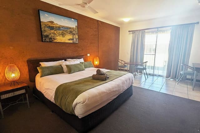 Standard Executive Room