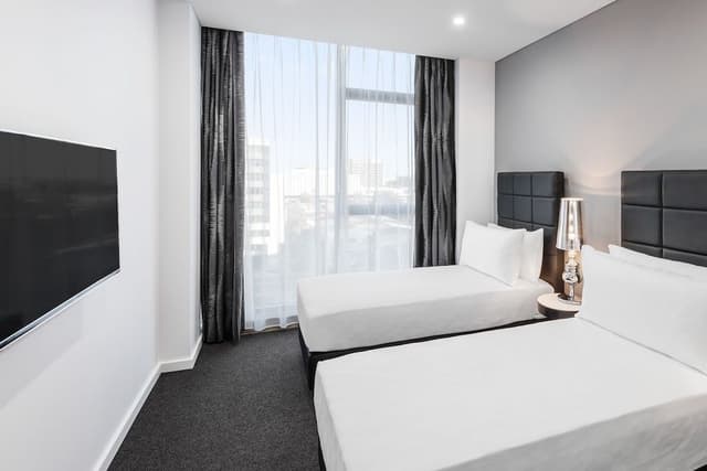 1 Bedroom Twin Suite