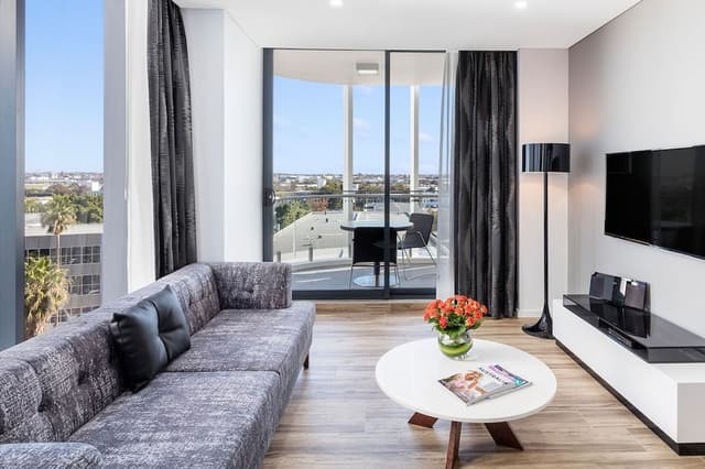 1 Bedroom Aero Suite