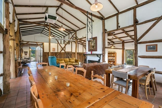 The Barn