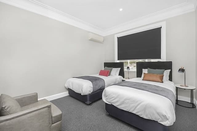 Standard Twin Room, Shared Bathroom