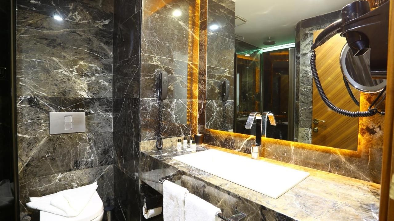 Zimmer Bosphorus Hotel4