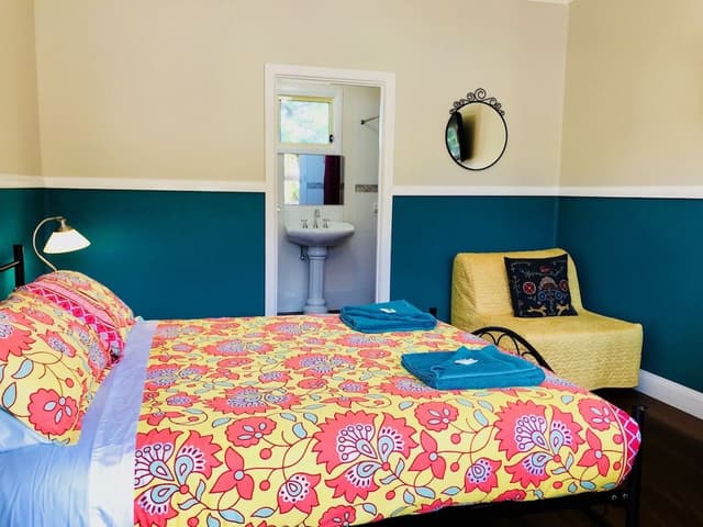 Deluxe Queen Room