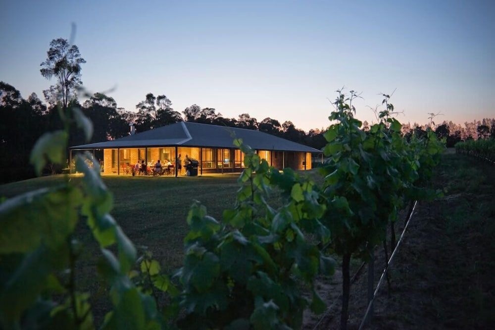 Ironstone Estate Lovedale4