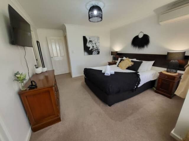 Deluxe House, Multiple Beds, Non Smoking