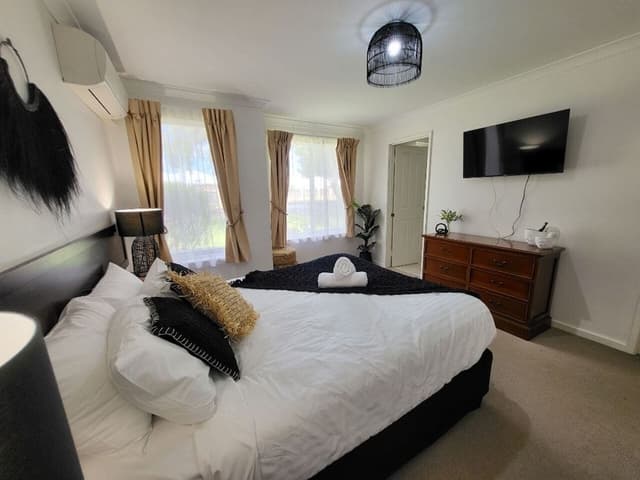 Deluxe House, Multiple Beds, Non Smoking