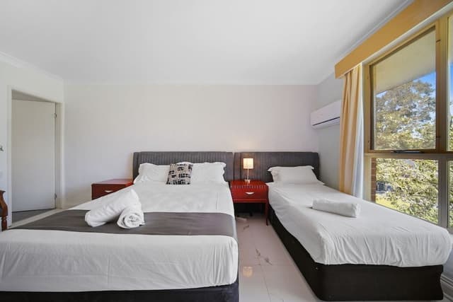Pet Friendly Superior Queen Single Room