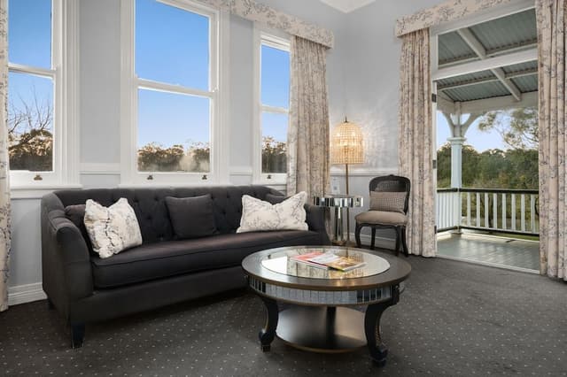 Premier Room