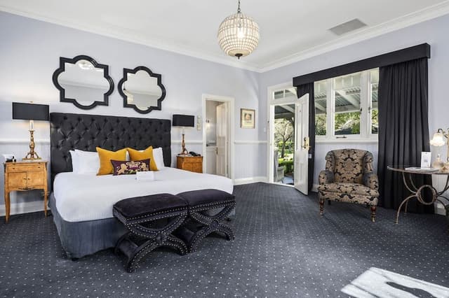 Premier Room