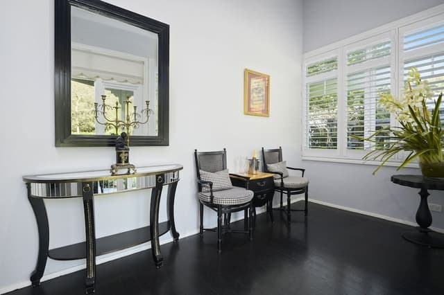 Suite, Garden View