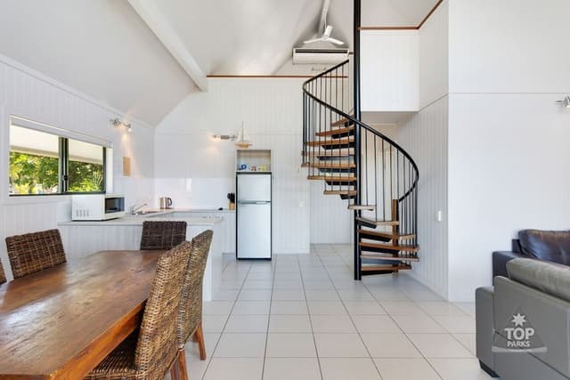 Standard Suite, Multiple Bedrooms, Non Smoking, Kitchen (Ocean View Villa)