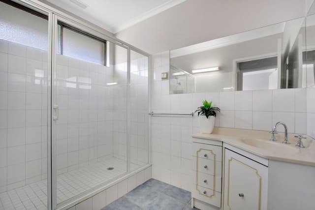 Apartment, 3 Bedrooms, Lake View