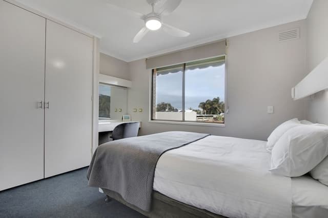Apartment, 3 Bedrooms, Lake View